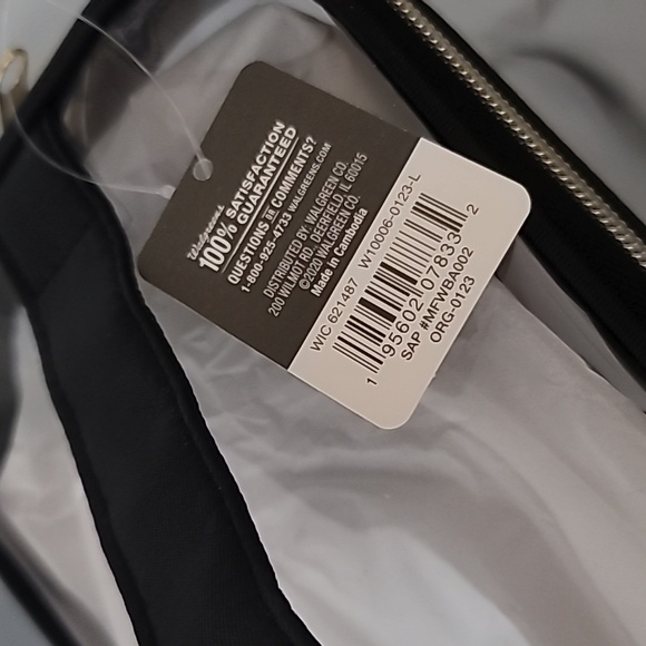 Clear Train Case - Picture 6 of 6